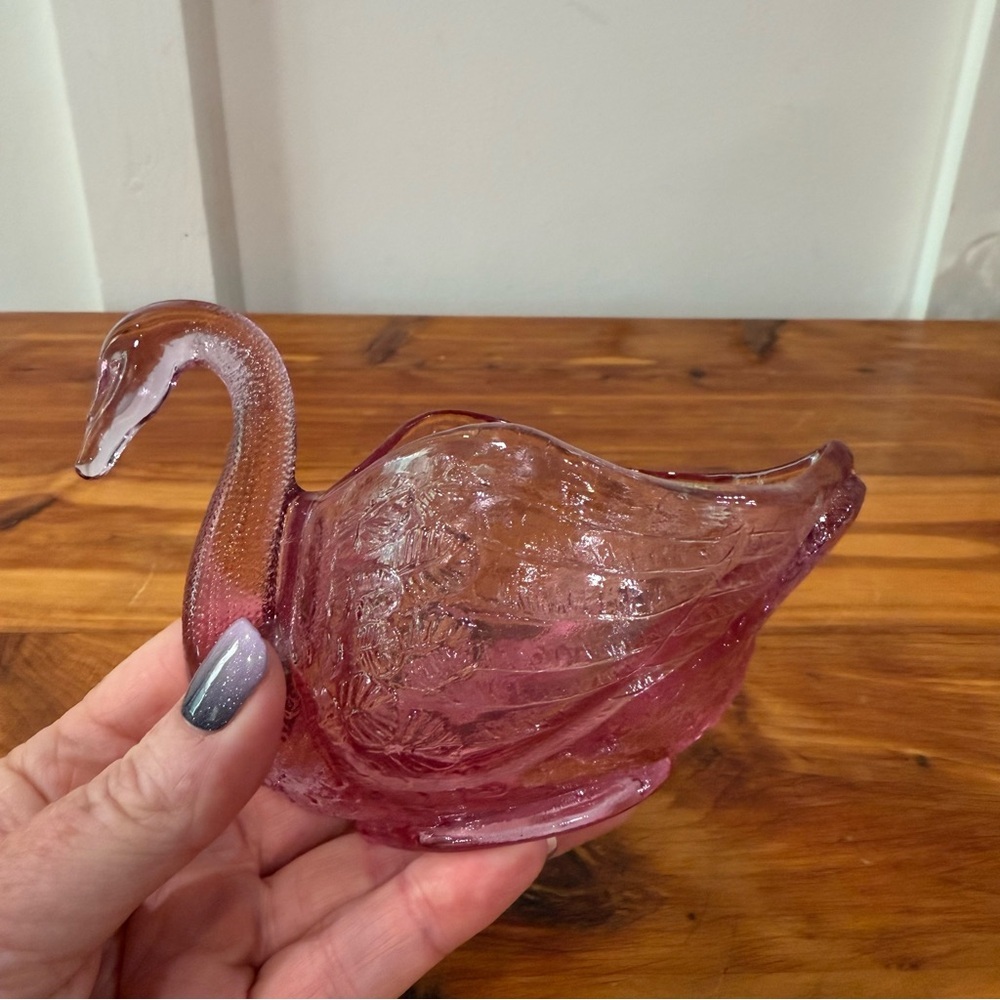 Fenton Art Glass Empress Rose Swan Trinket Dish - Picture 4 of 6